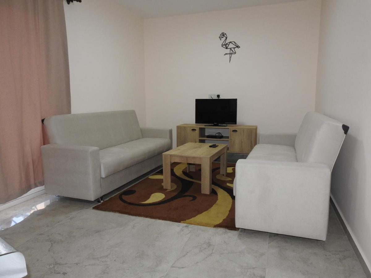 Alp Apartment Famagusta  Exteriér fotografie
